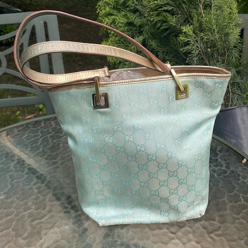 SALE ! Authentic Gucci Eclipse turquoise and gold mini tote !